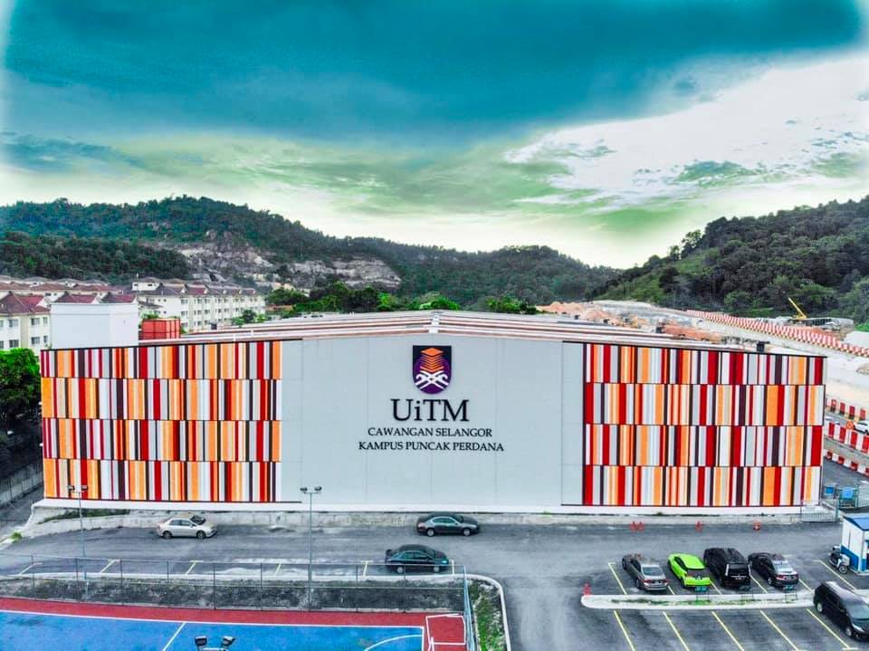 uitmpundana